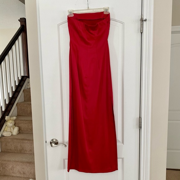 Rampage Formal Dress - Picture 2 of 7